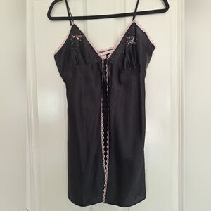 Victorias Secret Intimates Slepwear‎ Black Top Size M